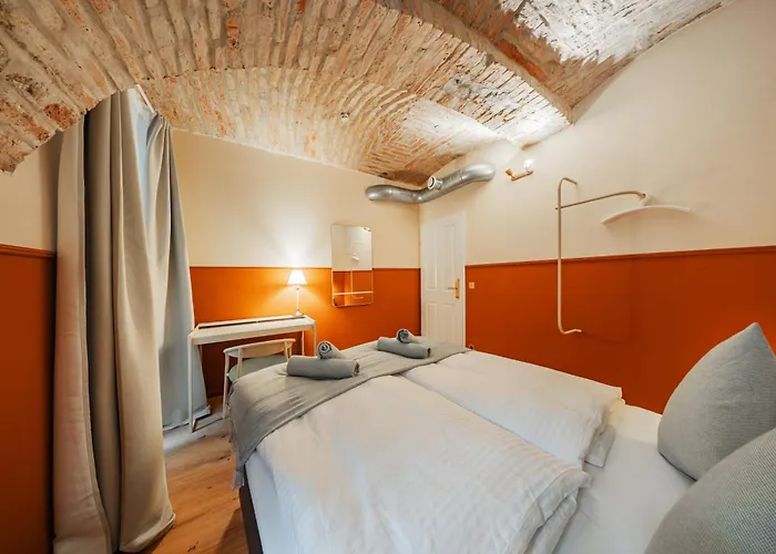 Home1 - Le Copernicó Boutique *